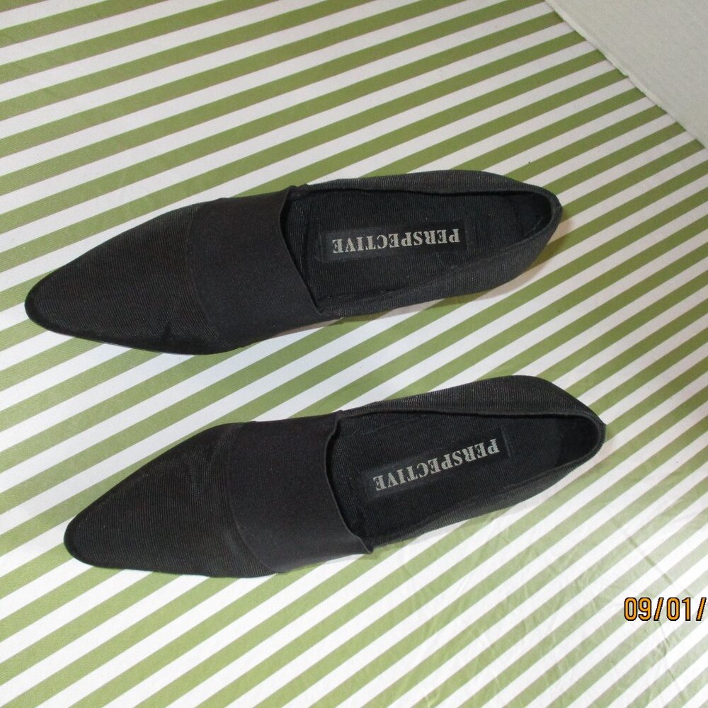 Perspective Pumps - Picture 13 of 13